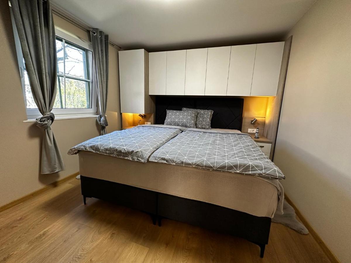 Apartman Veronika Vrsi Eksteriør billede